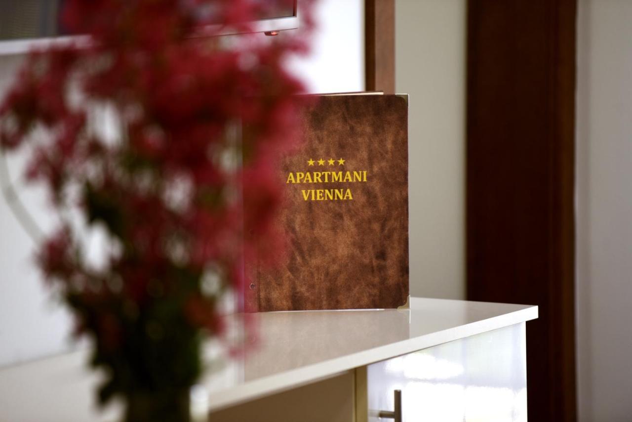"Mini Hotel Vienna" Apartments Vrnjačka Banja Exterior foto